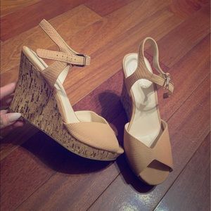 Nine West wedge cork nude sandals size 6